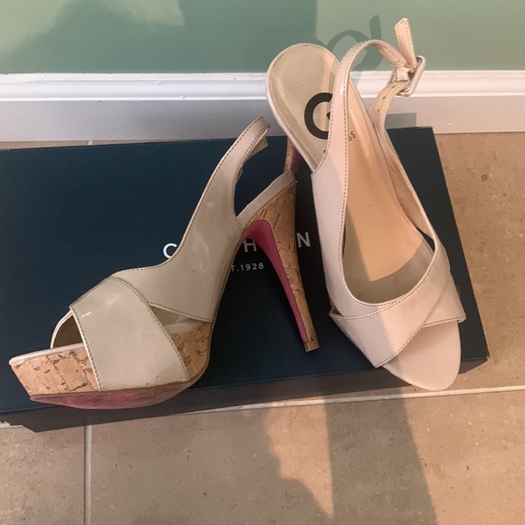 G by GUESS HEELS - Picture 3 of 6